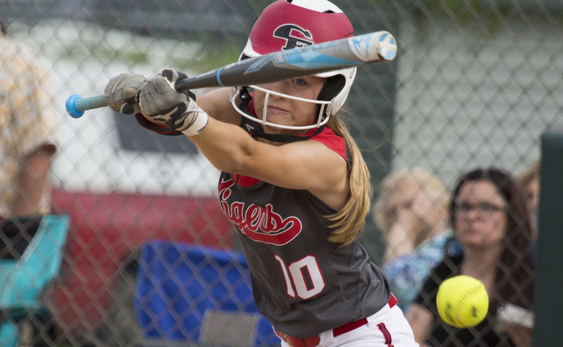 062719kw-cf-west-softball-01